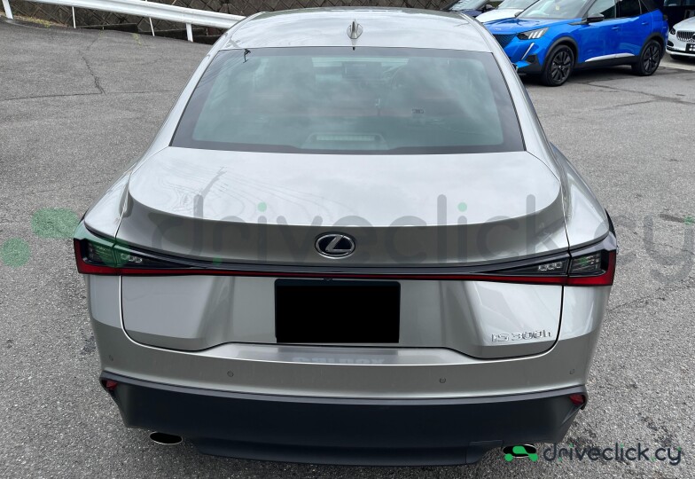 Lexus IS Серый