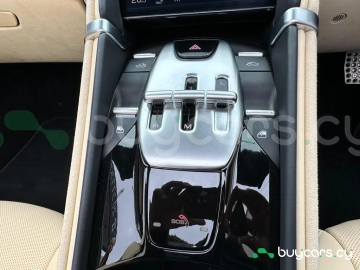 Ferrari Roma Красный