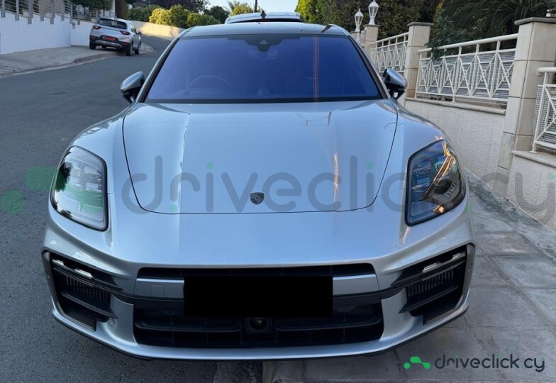 Porsche Panamera Серый