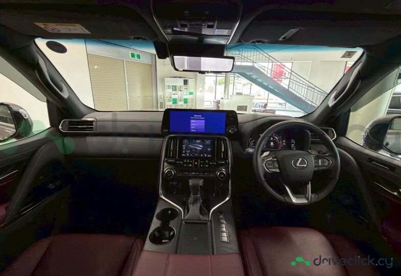 Lexus LX Серый