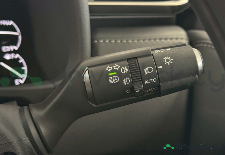 Lexus LX Серый