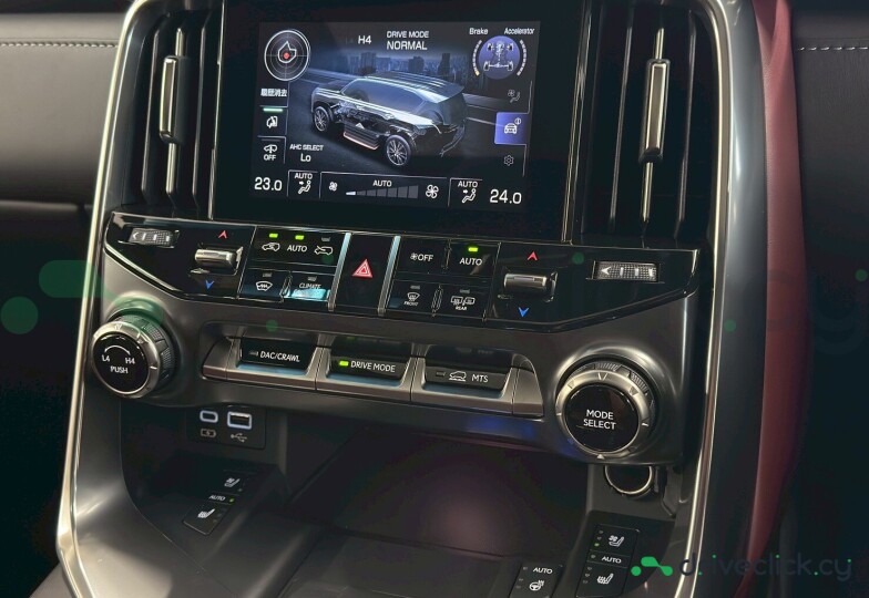 Lexus LX Серый