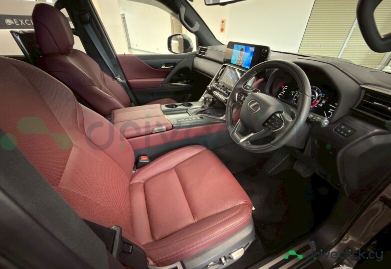Lexus LX Серый