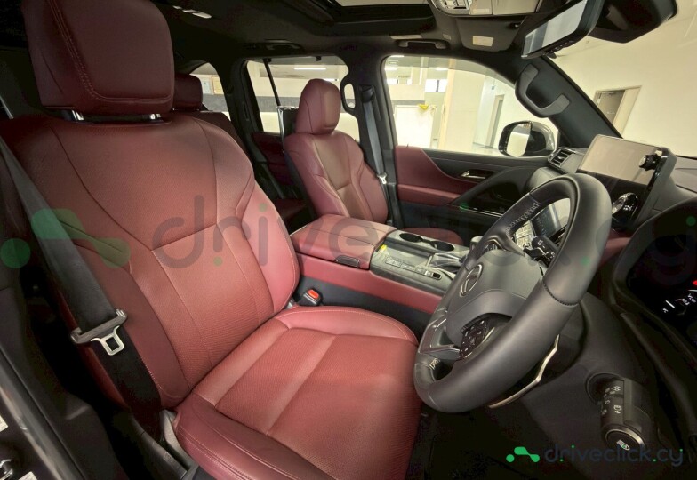 Lexus LX Серый