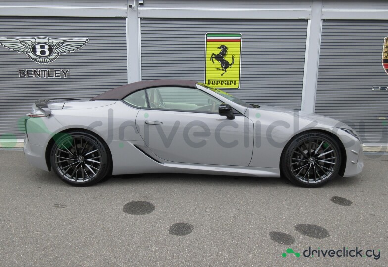 Lexus LC Серый