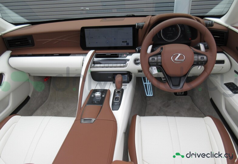 Lexus LC Серый