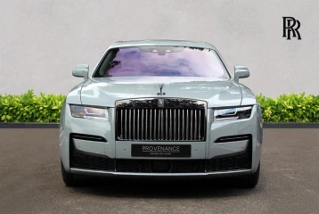 Rolls-Royce Ghost Black Badge, 2024