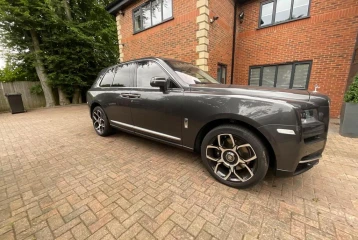 Rolls-Royce Cullinan , 2023