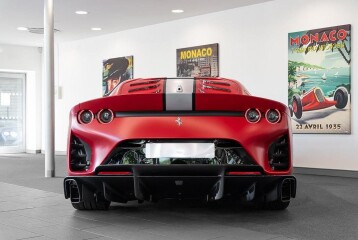 Ferrari 812 Competizione, 2022, 2022