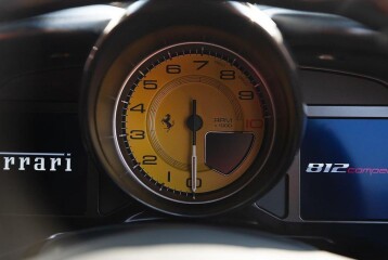Ferrari 812 Competizione, 2022, 2022