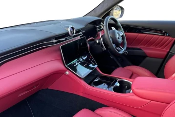 Maserati Grecale Modena, 2025