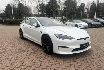 Tesla Model S Plaid, 2023