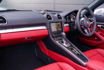 Porsche 718 Boxster T PDK, 2025