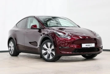 Tesla Model Y Long Range, 2025