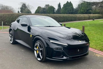 Ferrari Purosangue , 2024