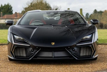 Lamborghini Revuelto , 2024