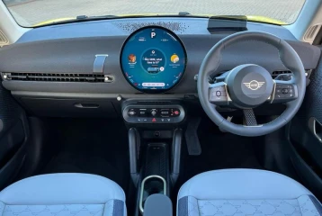 Mini Hatch 3-door Cooper E, 2024