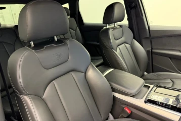 Audi Q7 Black Style Plus, 2024