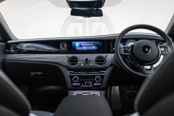 Rolls-Royce Spectre , 2023