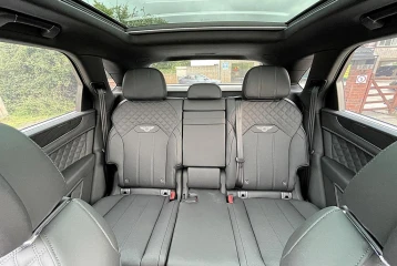 Bentley Bentayga S, 2024