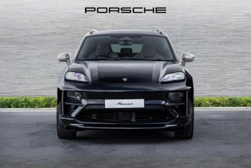 Porsche Macan Turbo, 2025