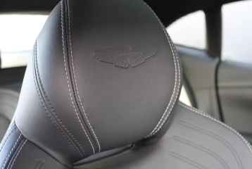 Aston Martin DBX 707, 2023