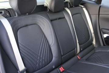 Aston Martin DBX 707, 2023