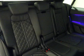 Audi Q8 55 TFSI Quattro S Line, 2024