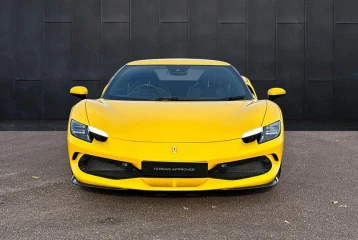 Ferrari 296 GTB , 2022