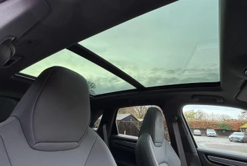 Porsche Cayenne Tiptronic E-Hybrid Platinum Edition, 2023