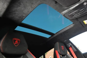 Lamborghini Urus Performante, 2025