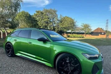 Audi RS6 Avant 4.0 TFSI V8 Performance, 2024