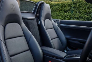 Porsche 718 Boxster S, 2024