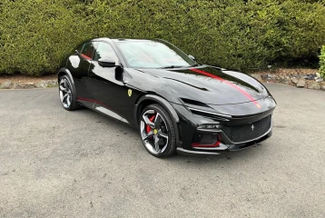 Ferrari Purosangue , 2023