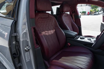 Bentley Flying Spur Azure, 2023