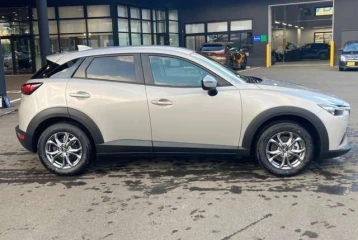 Mazda CX-3 15S Touring, 2024
