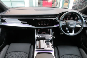 Audi Q8 , 2023
