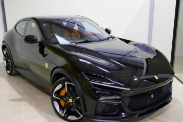 Ferrari Purosangue , 2025