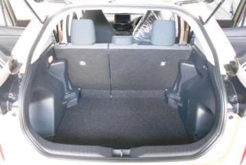 Toyota Yaris Cross X, 2025