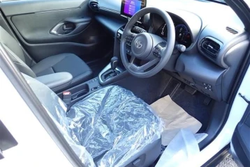 Toyota Yaris Cross Z, 2025