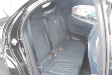 Toyota Yaris X, 2025