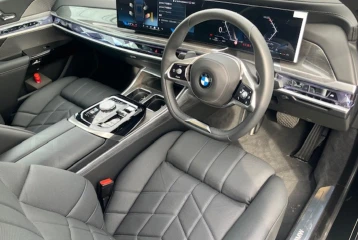 BMW 7 series 740i Excellence, 2024