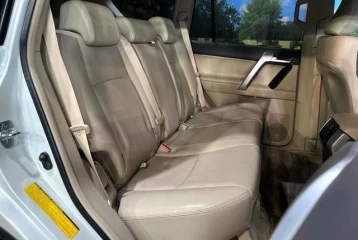 Toyota Land Cruiser Prado TX L Package, 2024