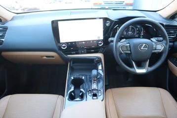 Lexus NX 450h+ Version L, 2023