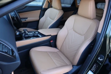 Lexus NX 450h+ Version L, 2023