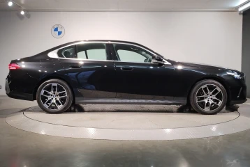 BMW 5 series 523i, 2023