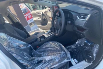 Toyota RAV4 Hybrid G, 2025