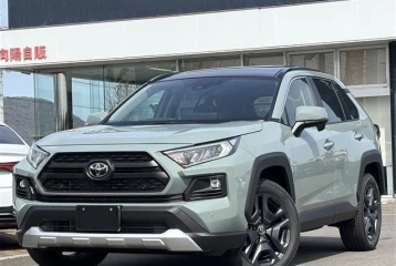 Toyota RAV4 Adventure, 2025
