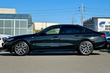 BMW 5 series 523i M Sport, 2024