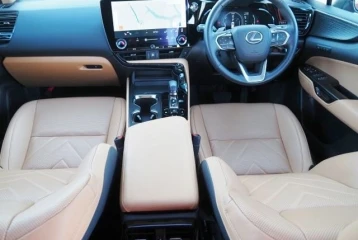 Lexus NX 350h Version L, 2024